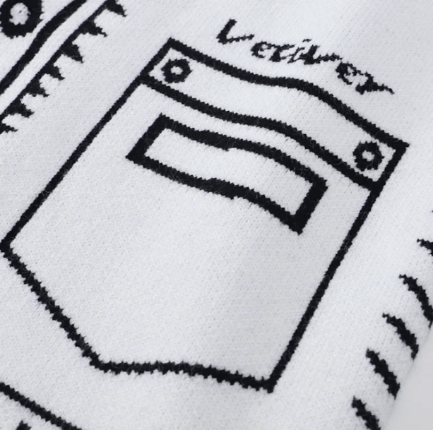 Contrast Graphic Sweater | Aesthetic Clothes