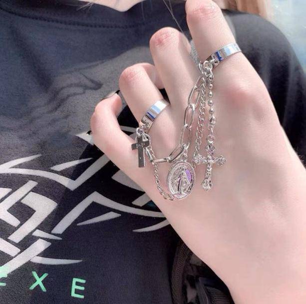 Double Cross Chain Rings | Grunge Aesthetic Jewelry