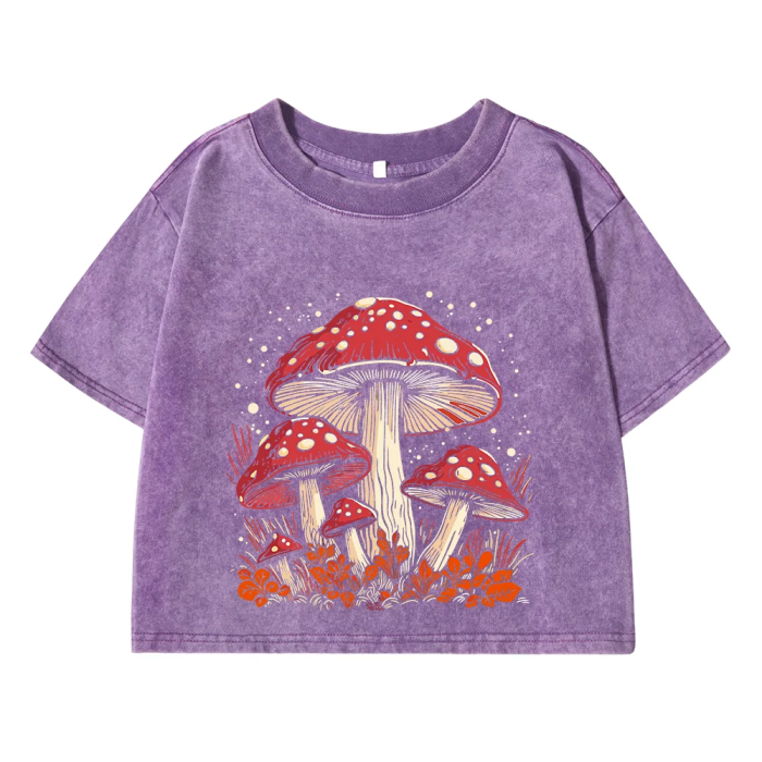 purple Loose Cotton Crop Top – Poisonous Red Mushroom Graphic Aesthetic Tee
