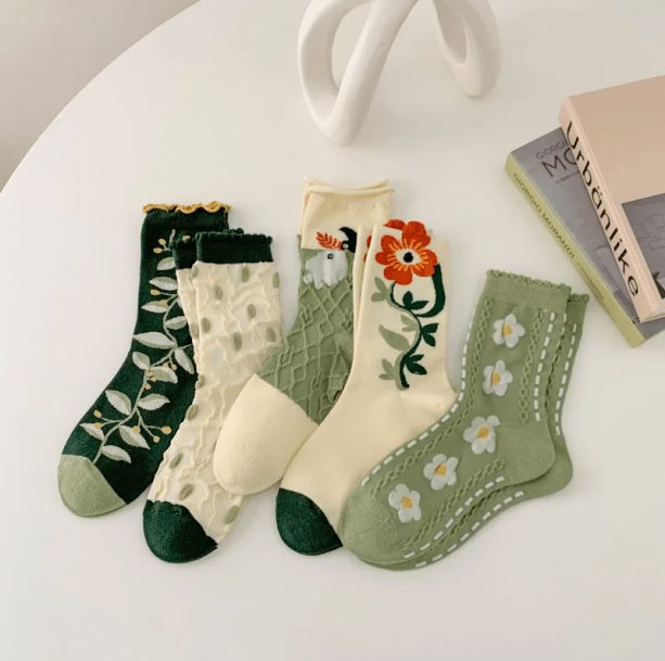 Set Of 5 Fairycore Socks - All Things Rainbow