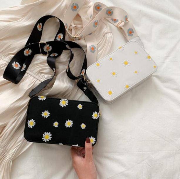 Daisy Flower Handbag - All Things Rainbow