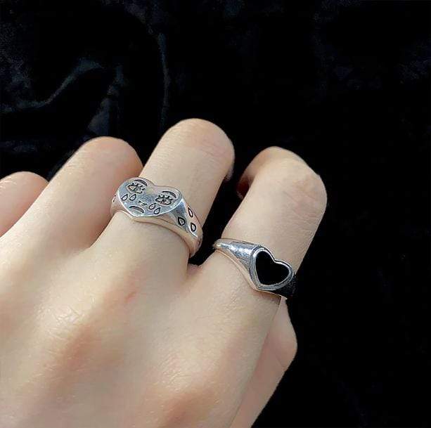 Broken Heart Ring | Aesthetic Jewelry & Accessories