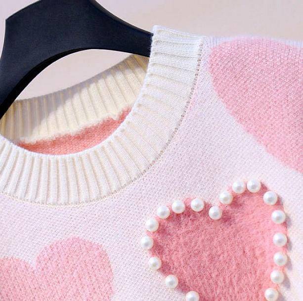 Pink Hearts Sweater - All Things Rainbow