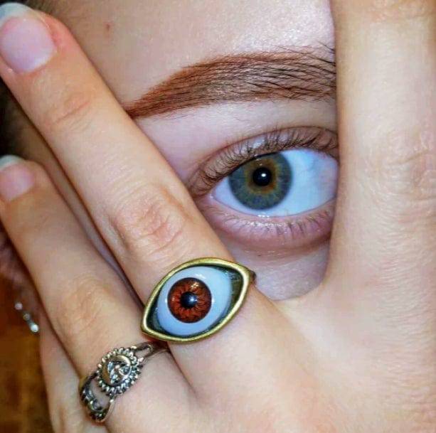 Weirdcore Eye Ring - All Things Rainbow