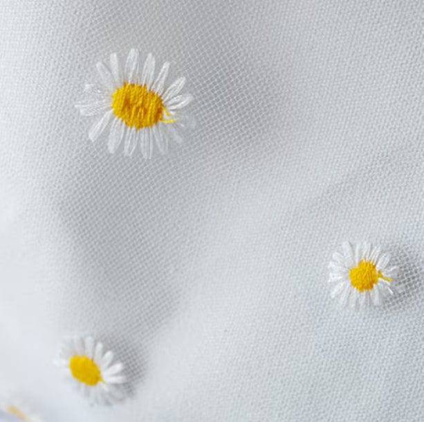 Daisy Embroidered Tote Bag | Aesthetic Bags