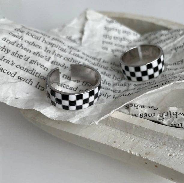 Checkered Rings | Aesthetic Rings