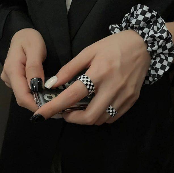 Checkered Rings | Aesthetic Rings