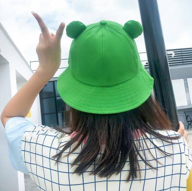 Froggy Hat - All Things Rainbow
