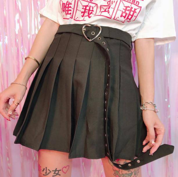 Heart Buckle Mini Skirt | Kawaii, Aesthetic Clothes Shop